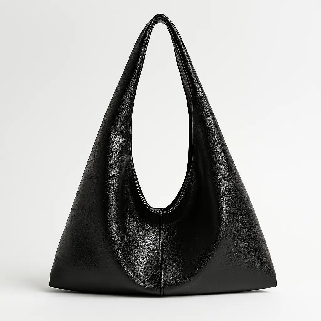 HERA | Grand sac en cuir noir photo studio