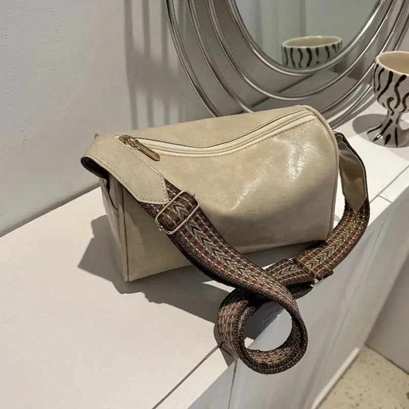 LIVIA | Sac Bandoulière Vintage – Élégance Rétro Saclya