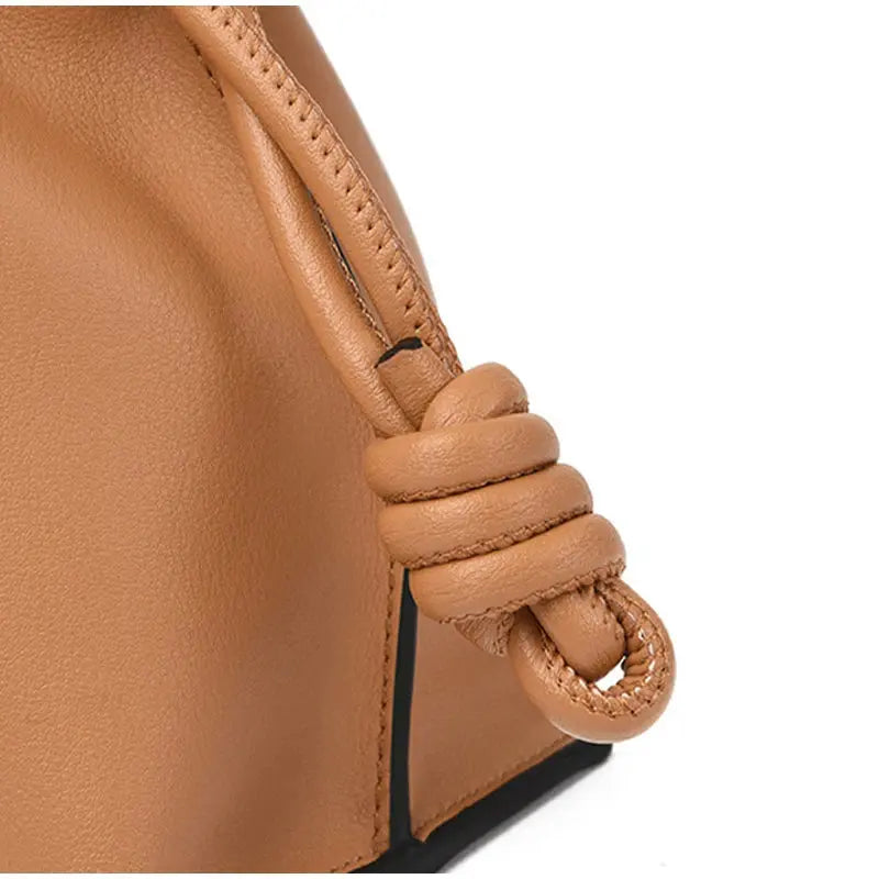 LIVIA | Sac à Cordon en Cuir – Petit Sac Bandoulière Chic Saclya