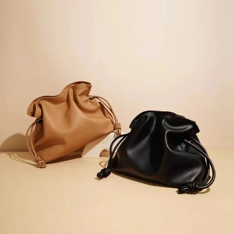 LIVIA | Sac à Cordon en Cuir – Petit Sac Bandoulière Chic Saclya