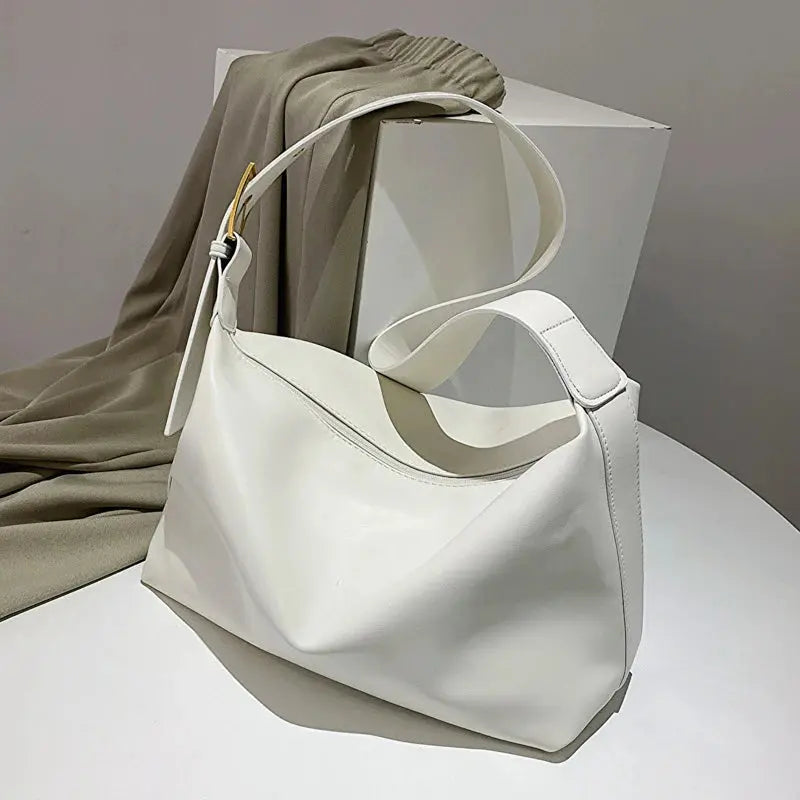 ISADORA | Sac à Main Bandoulière Cuir Souple – Sac Vintage Année 80 Saclya